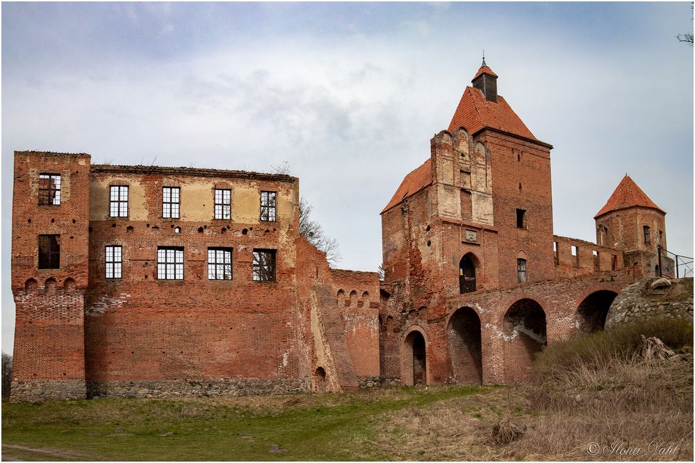 burg szymbark 10