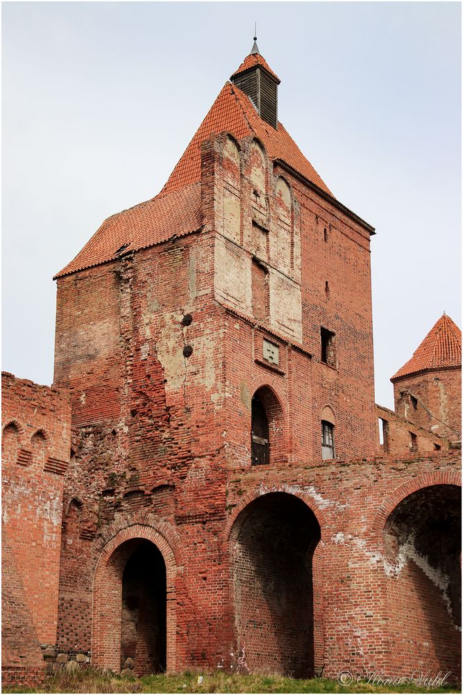 burg szymbark 12