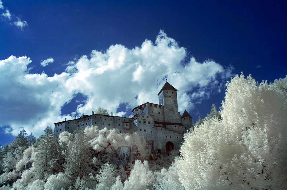 Burg Taufers