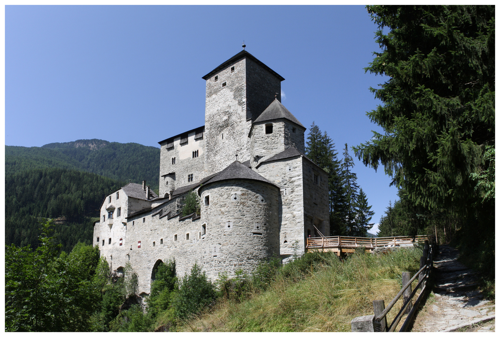 Burg Taufers_2