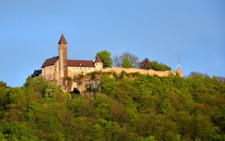 Burg Teck im Frühlingskleid