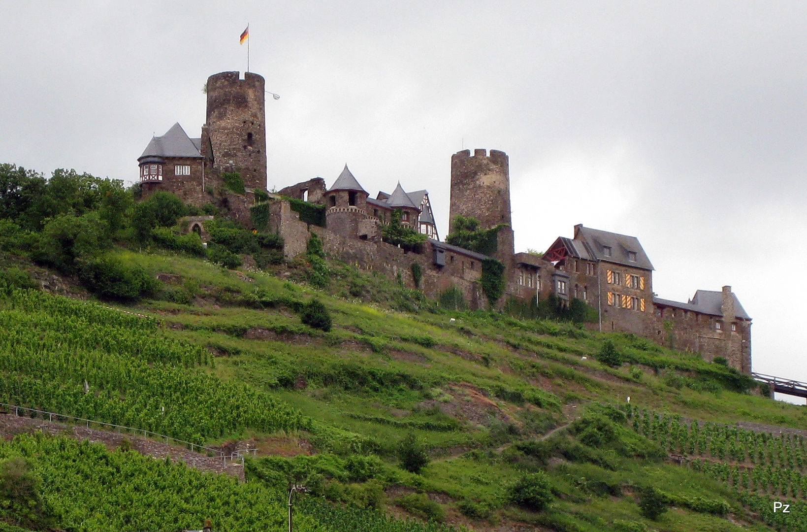 Burg Thurant ...