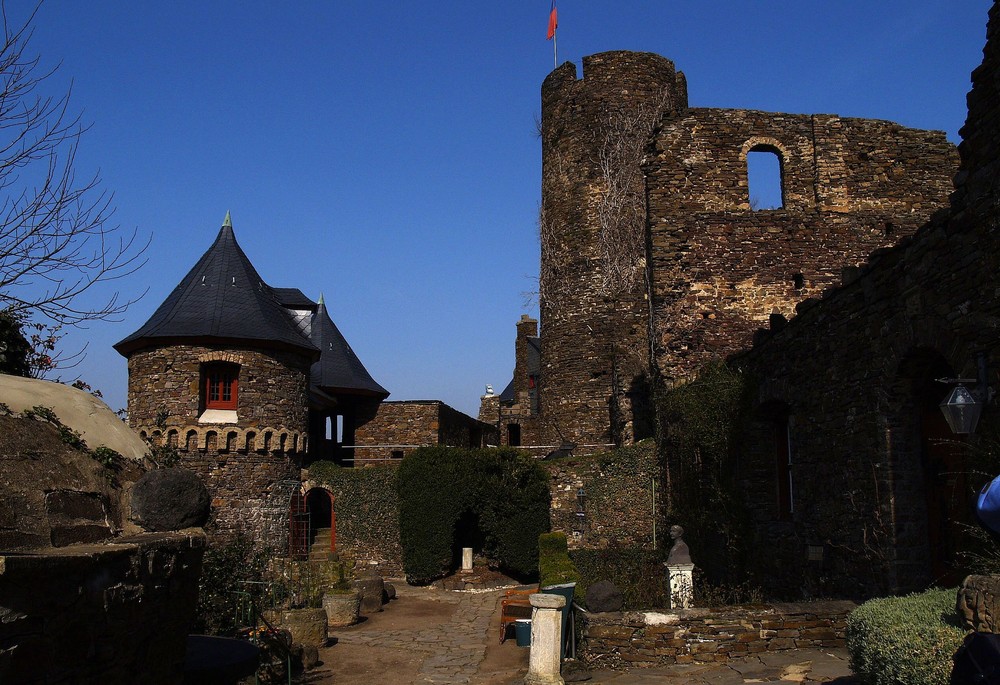 Burg Thurant /Alken an der Mosel