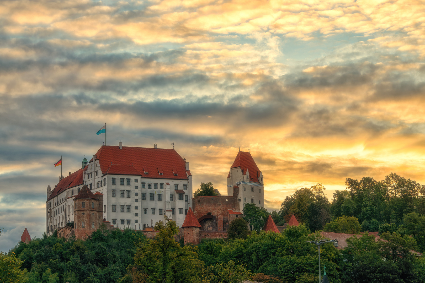 Burg Trausnitz im Sonnenaufgang