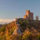 Burg Trifels im Herbst