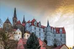 - Burg und Dom, im Abendlicht -