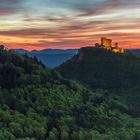 Burg und Himmel .... Ton in Ton