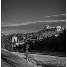 Burg und Wallfahrtsort Mariastein in Tirol