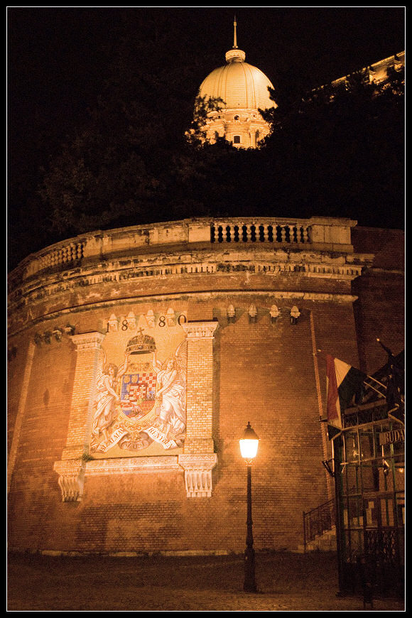 Burg und Wappen