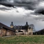 Burg Veynau In der Eifel ...