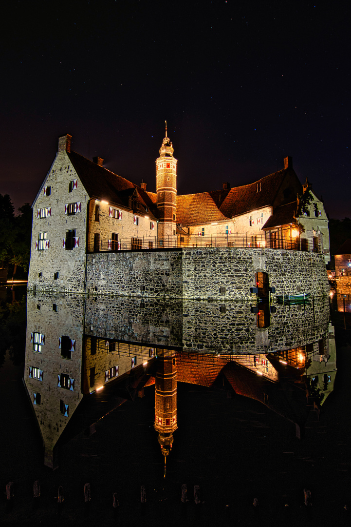 Burg Vischering bei Nacht