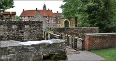 Burg Vischering vor dem Sturm