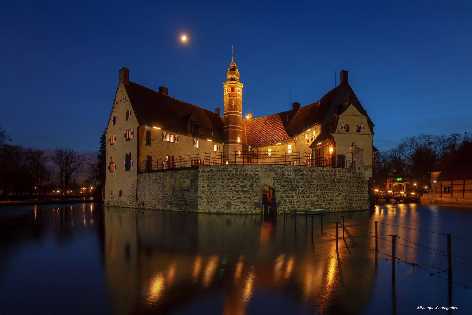 Burg Vischering zu Blaue Stunde