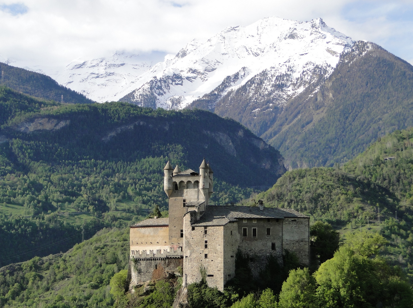 Burg von Saint - Pierre