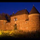 Burg Vondern am Abend