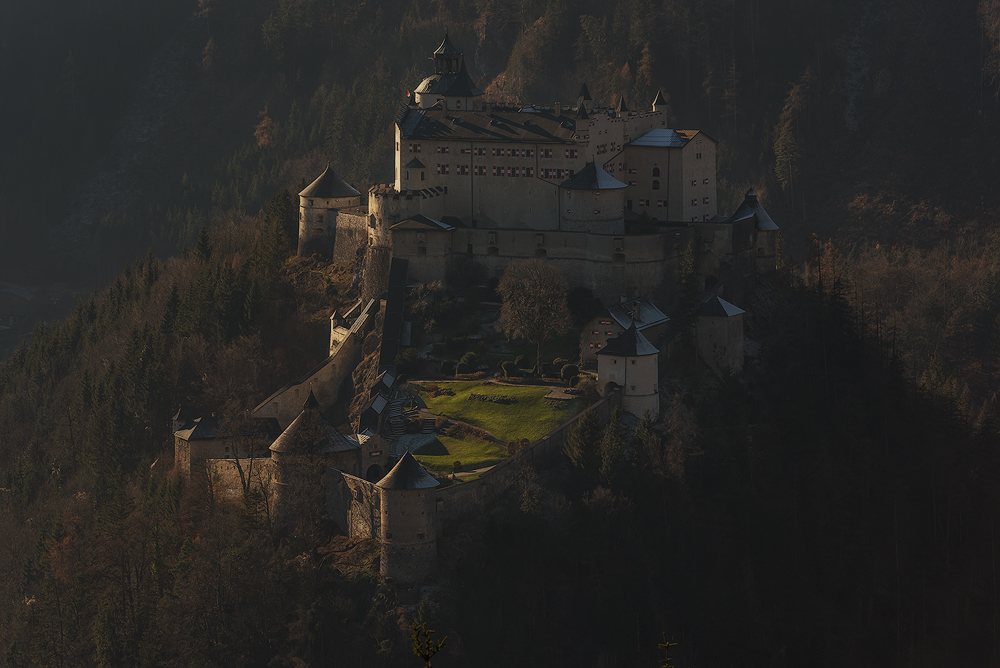 Burg Werfen III