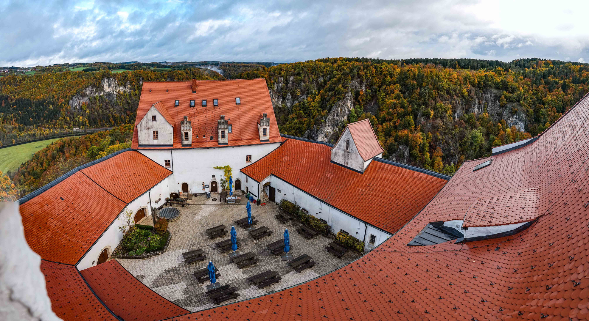 Burg Wildenstein vom Kommandantenturm aus gesehen 