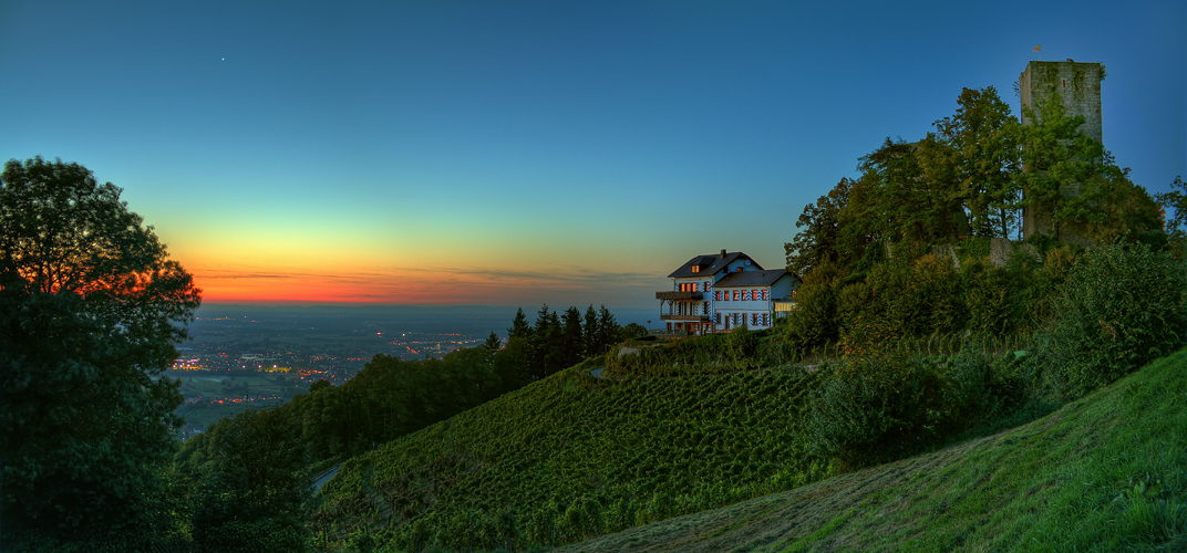 Burg Windeck im Abendrot