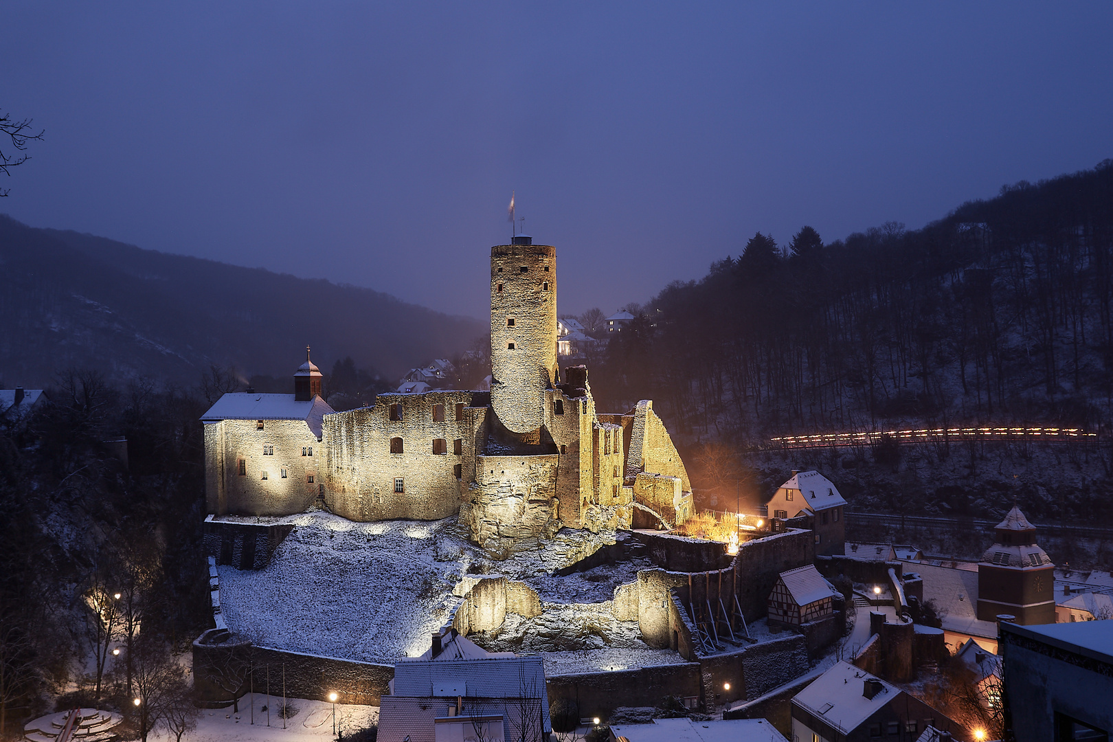 Burg-Winterdienst