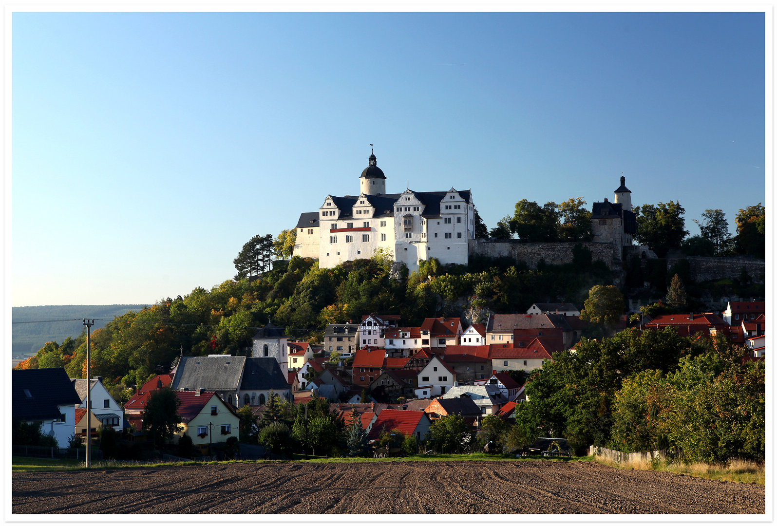 Burgblick im Frühherbst