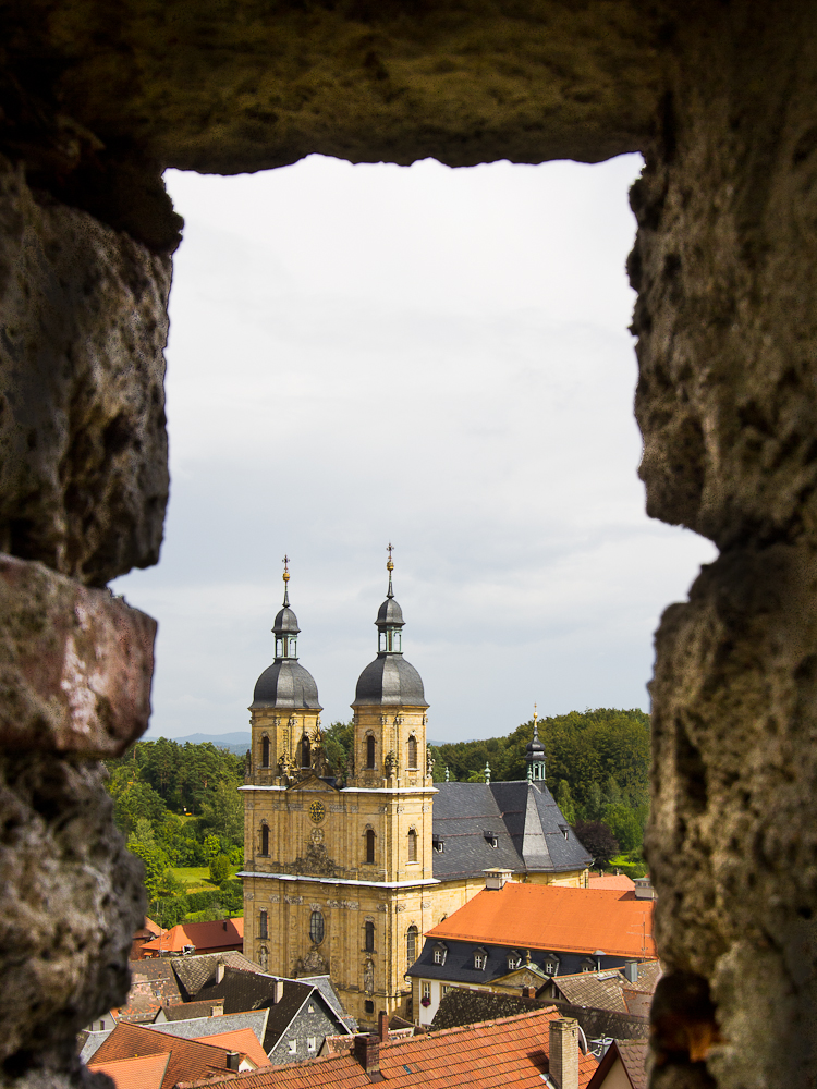 Burgblick zur Basilika