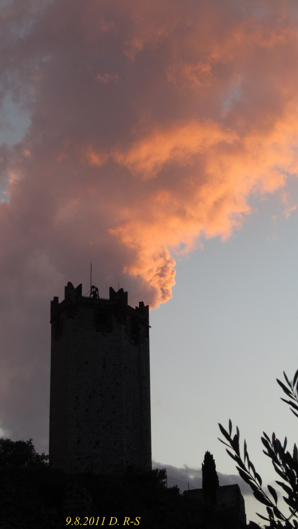 Burgbrand - Malcesine - Scaligerburg