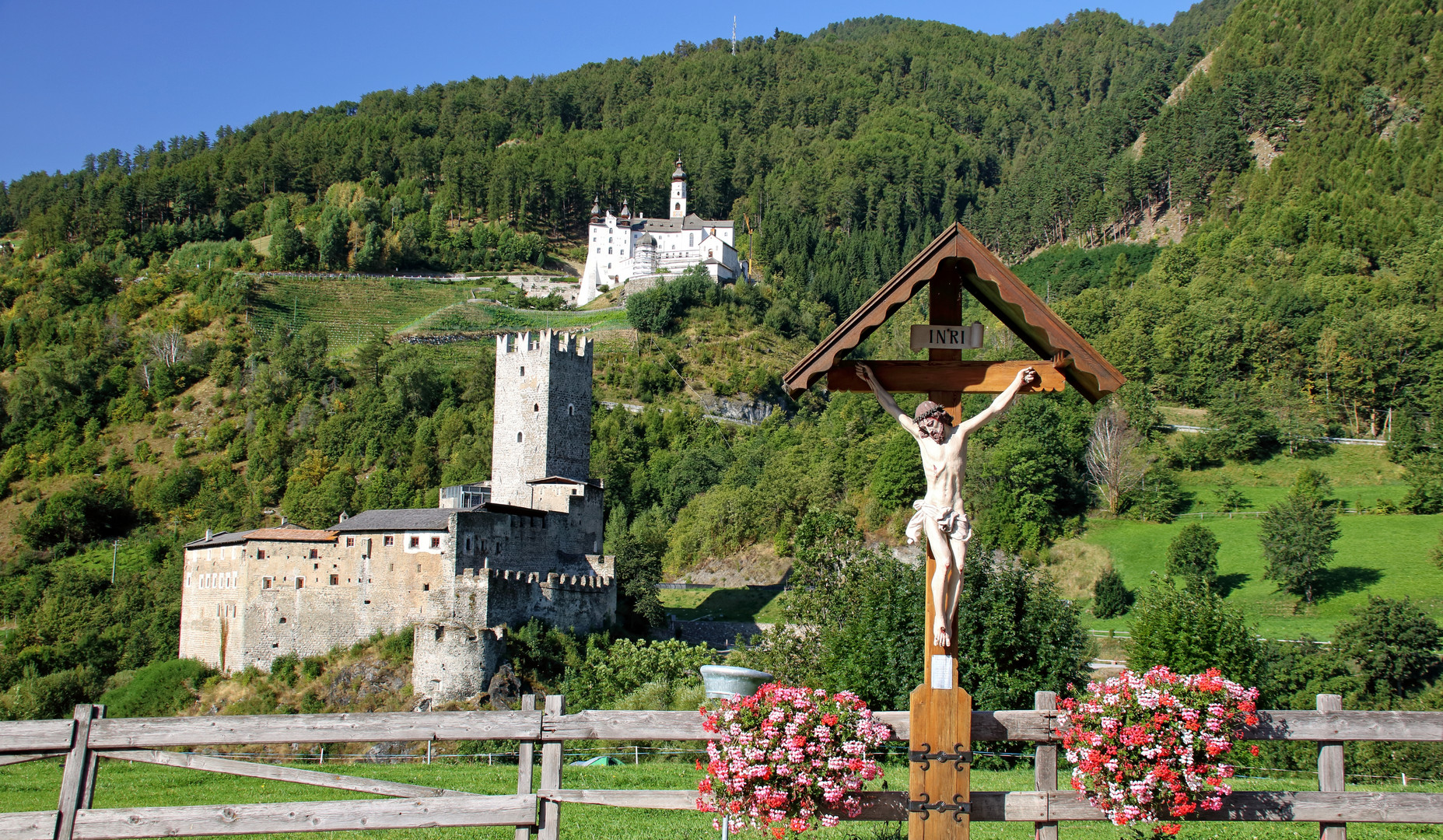 Burgeis Fürstenburg und Kloster Marienberg