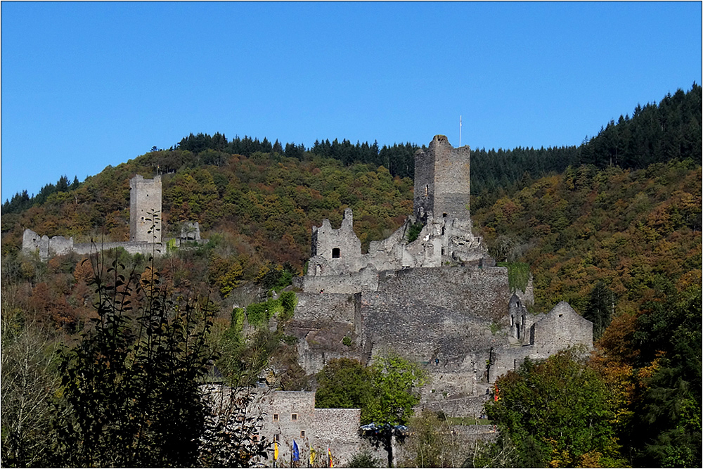 Burgen bei Manderscheid