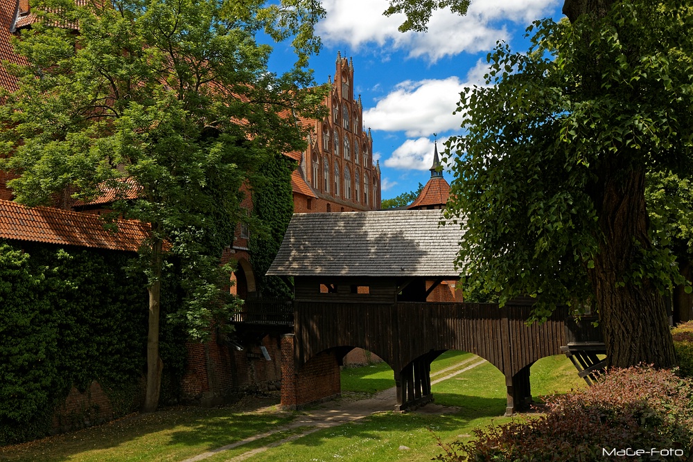 Burggrabenbrücke