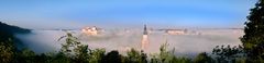 Burghausen im Nebel Panorama