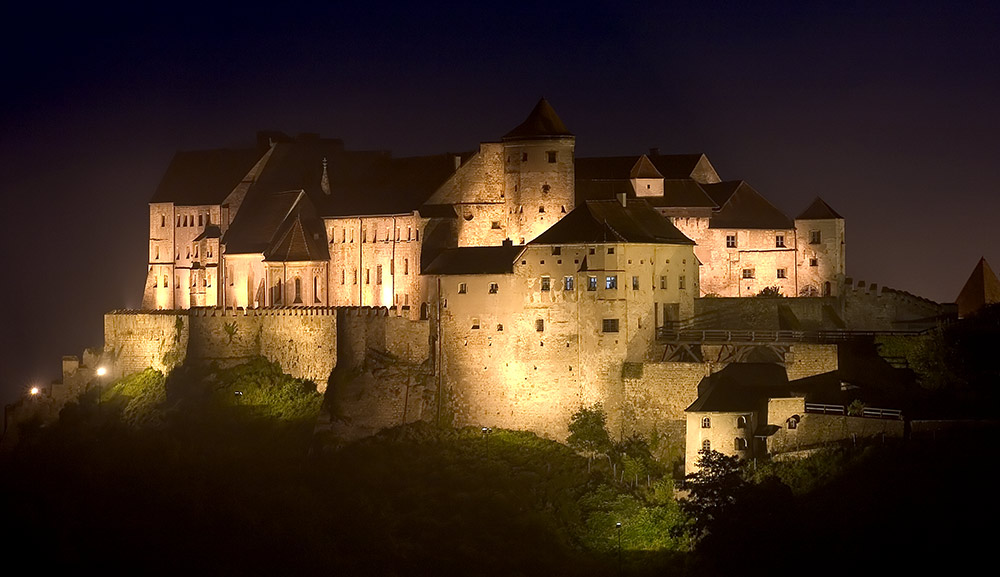 Burghausen @Night Hauptburg