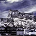 Burghauser Hauptburg von der österreichischen Salzachseite aus Fotografiert