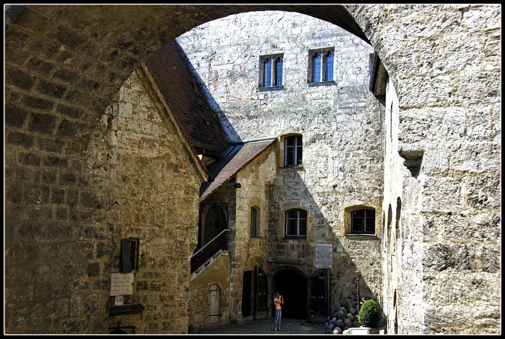 Burghof in der längsten Burg Europas in Burghausen.