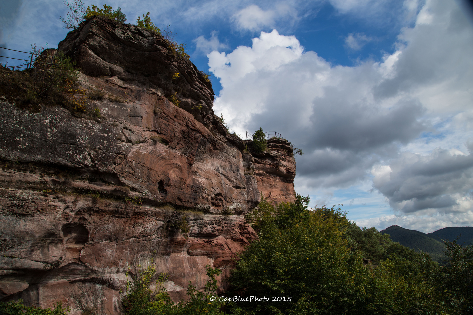 Burgmassiv Altdahn Grafendahn Tanstein und Wolkenmassiv