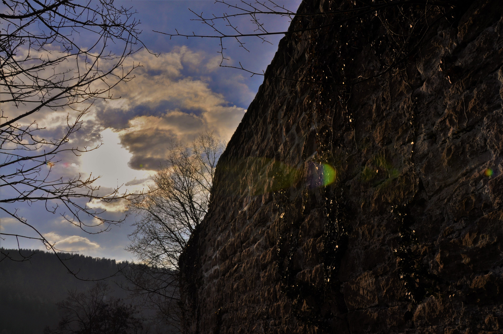 Burgmauer der Burg Liebenzell