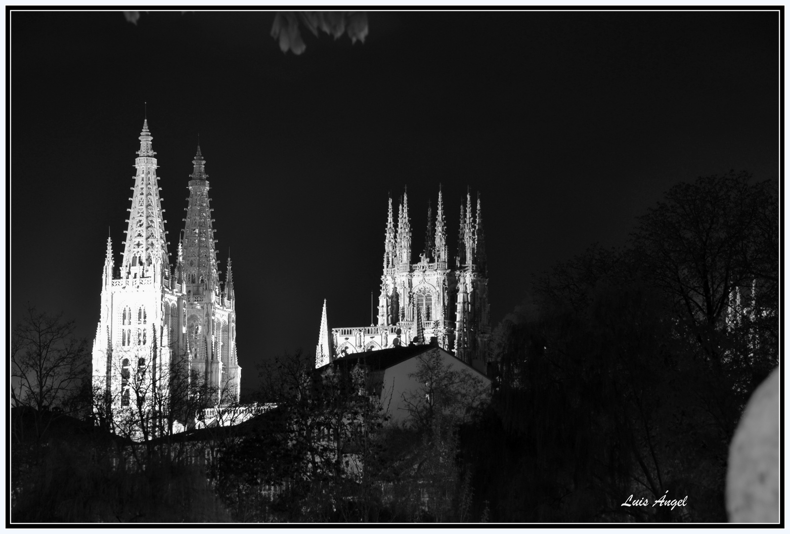 Burgos nocturno