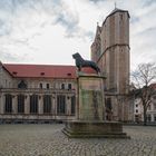 Burgplatz - Dom - Burglöwe