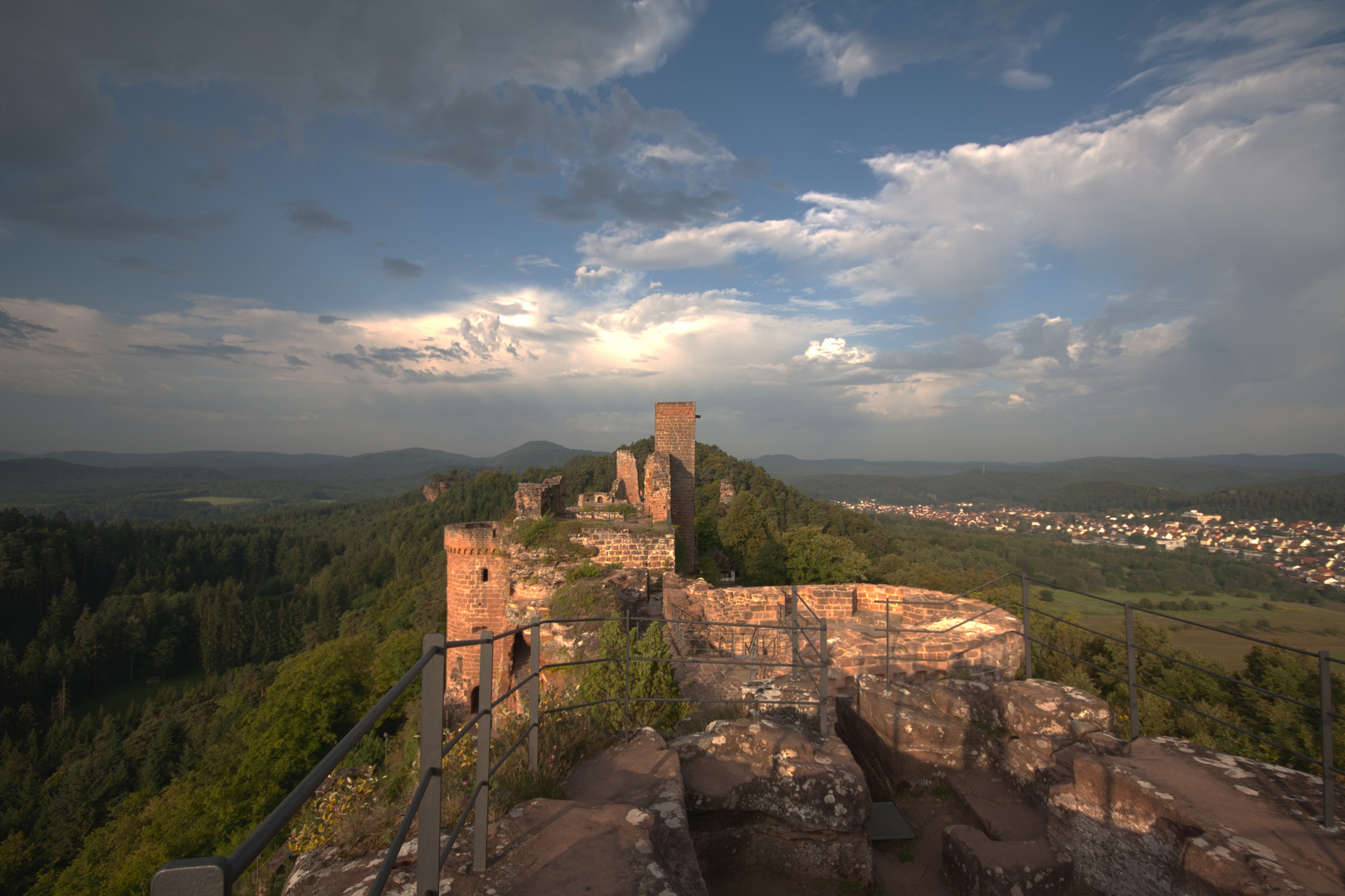 Burgruine Alt Dahn