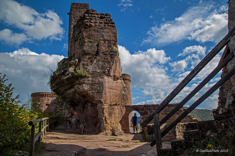 Burgruine Altdahn Grafendahn Tanstein im Querschnitt