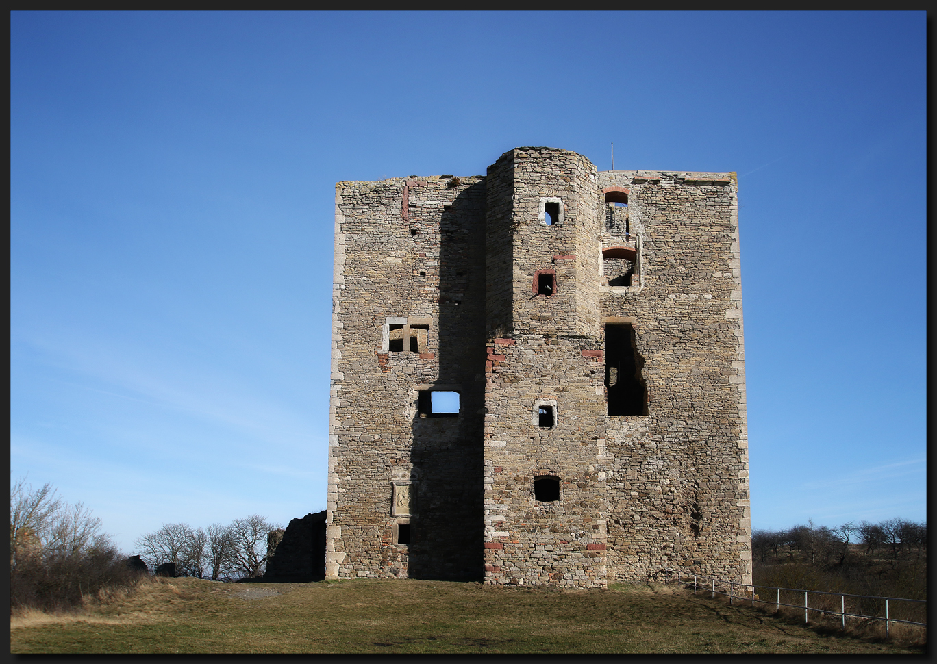 ...Burgruine Arnstein...