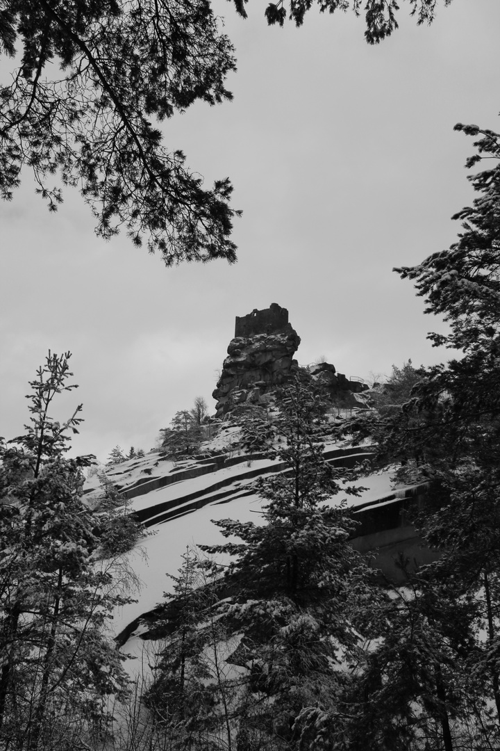 Burgruine Flossenbürg im Winter