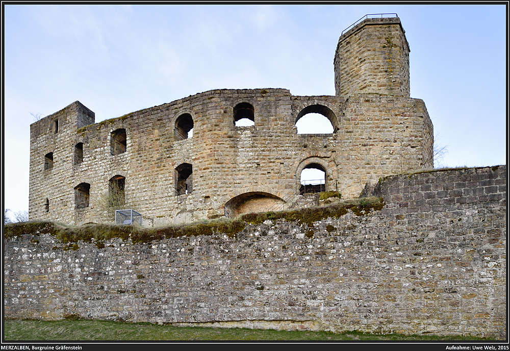 Burgruine Gräfenstein, Gesamtansicht der Oberburg von Westen