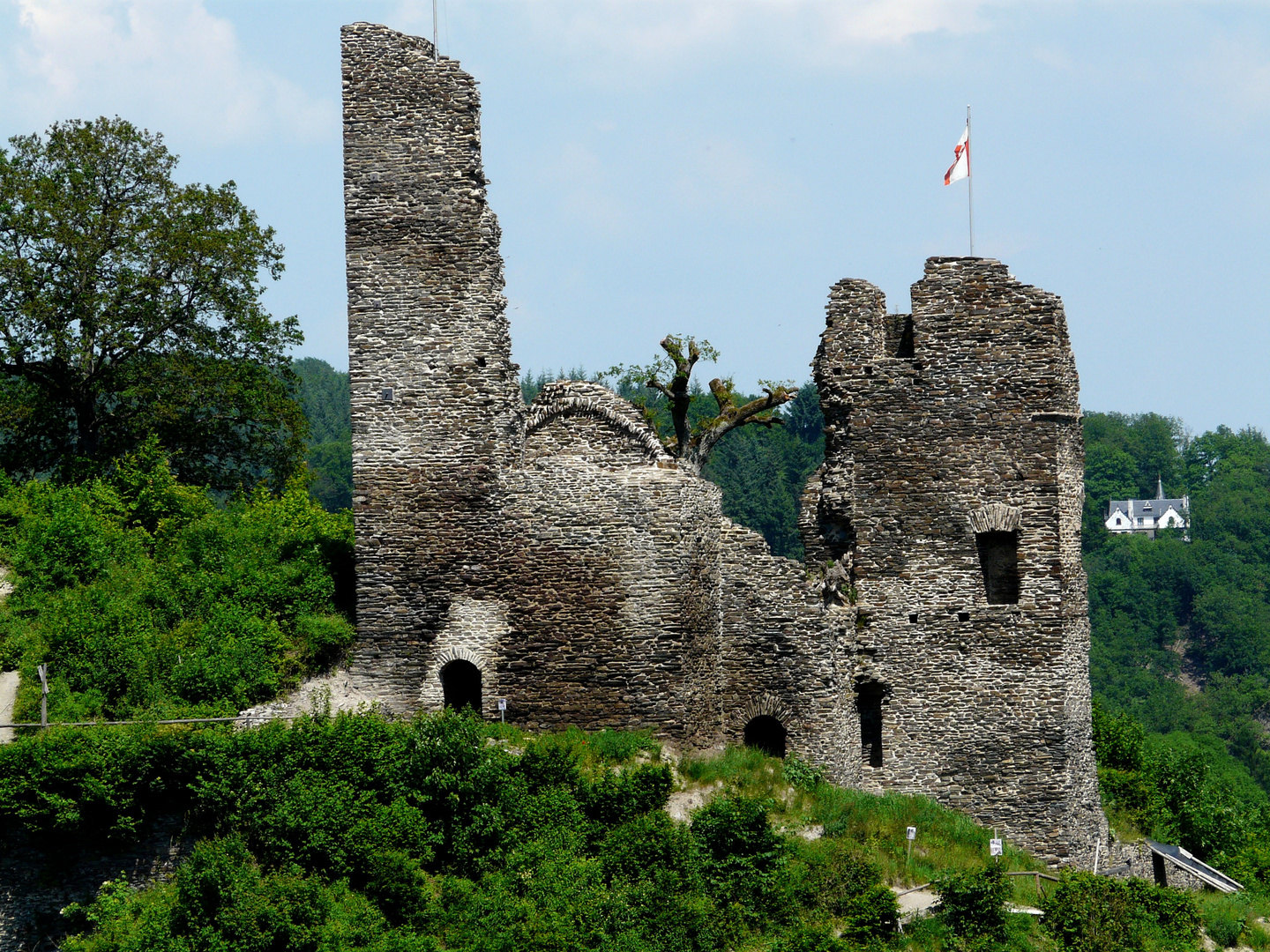 Burgruine irgendwo unterwegs