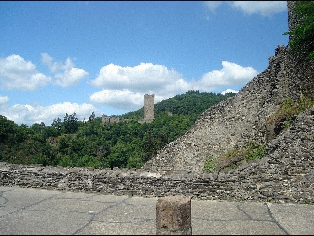 Burgruine Manderscheid 3