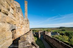 Burgruine Münzenberg im Herbst II