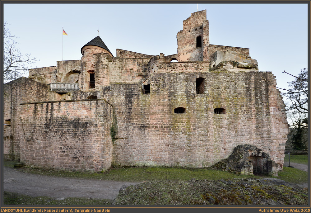 Burgruine Nanstein bei Landstuhl, Nordseite, westlicher Teil