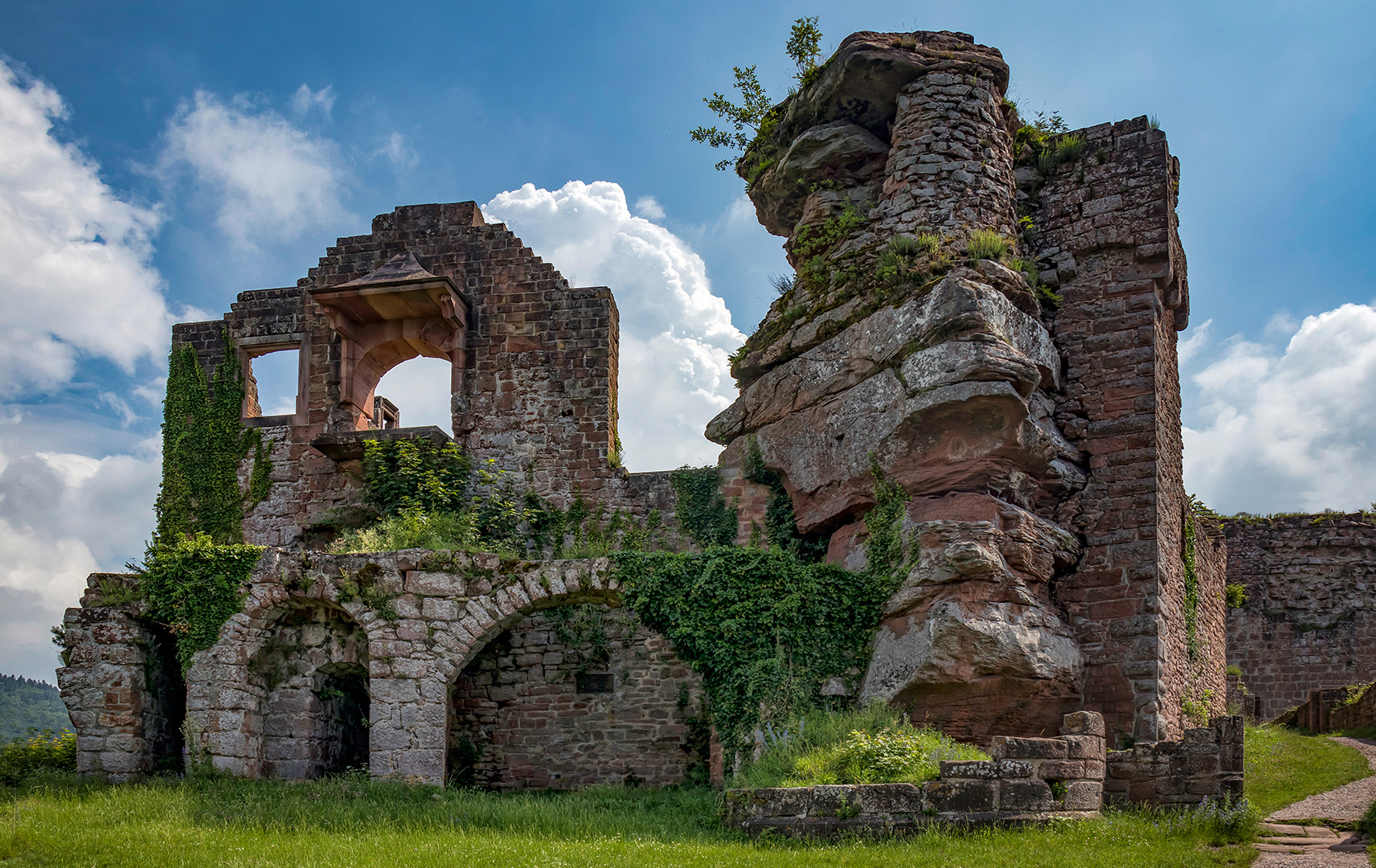 Burgruine NeuScharfeneck Teil 2 Foto & Bild architektur, deutschland