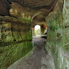 Burgruine Ramstein bei Baerenthal, Felstunnel im Bereich des nordöstlichen Zugangs zur Oberburg