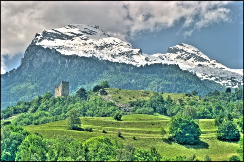 Burgruine Wartau mit Gauschla und Alvier