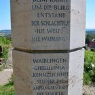 Burgruine Weibertreu bei Weinsberg - Säule mit Inschrift